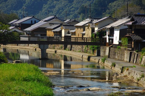 当時の面影を残す町並み 