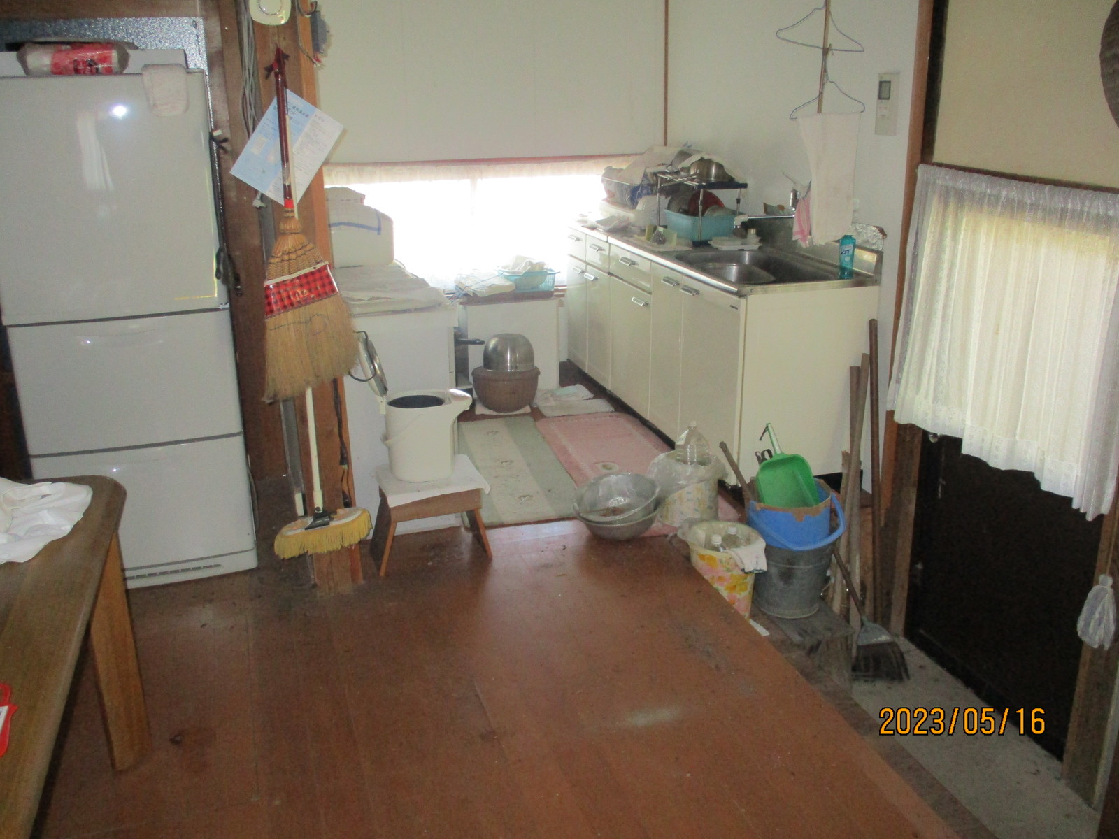 detached 安川