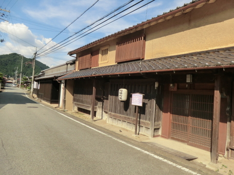 平福の町並み