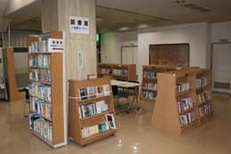 図書コーナー(1Ｆロビー)